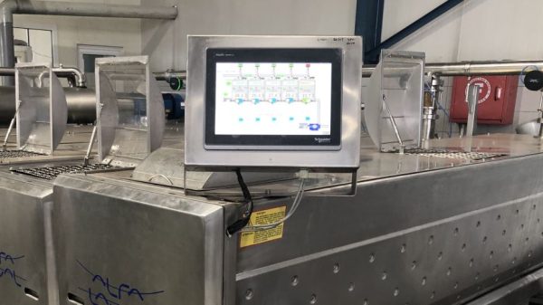 Olive oil production controlled on CPU machines